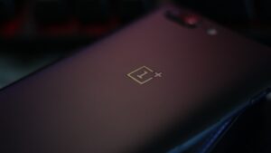 OxygenOS 16 Review: OnePlus ka Naya Avatar, Google AI ka Tadka!