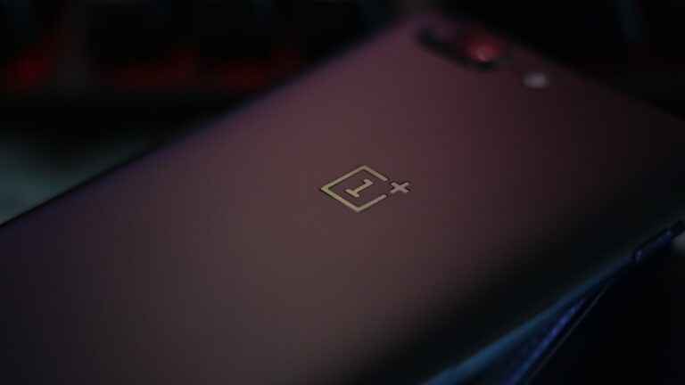 OxygenOS 16 Review: OnePlus ka Naya Avatar, Google AI ka Tadka!