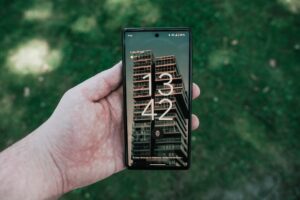 Best AI Mobile Phones Under ₹40,000 in India (2025) – Unleash Smart Power!