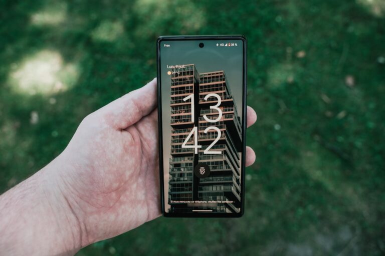 Best AI Mobile Phones Under ₹40,000 in India (2025) – Unleash Smart Power!
