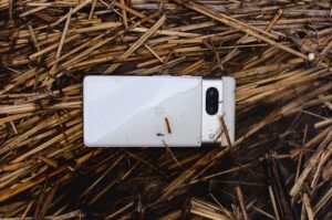 Powering Tomorrow: Top Android Smartphones with Silicon/Carbon Batteries for Indian Users in 2025