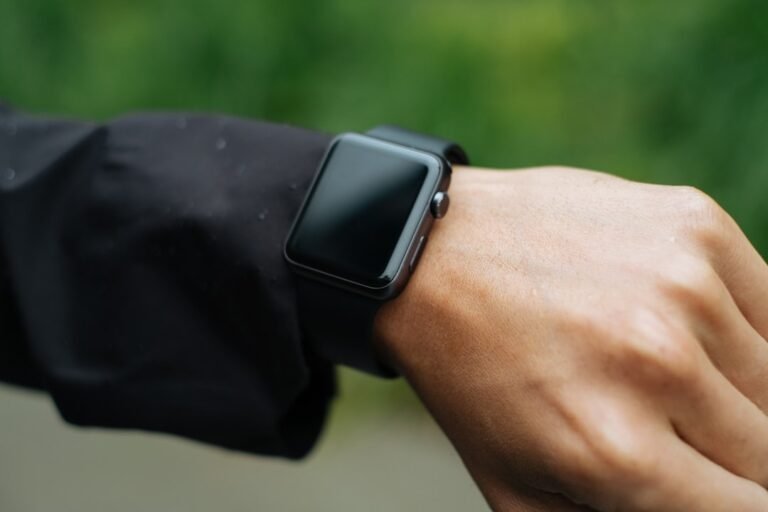 The New Smartwatch King Has Arrived: Unbeatable Battery Life for Indian Android Users