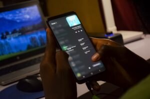 India’s Smartphone Revolution: Why Premium Phones Are Soaring & What It Means for Android Users